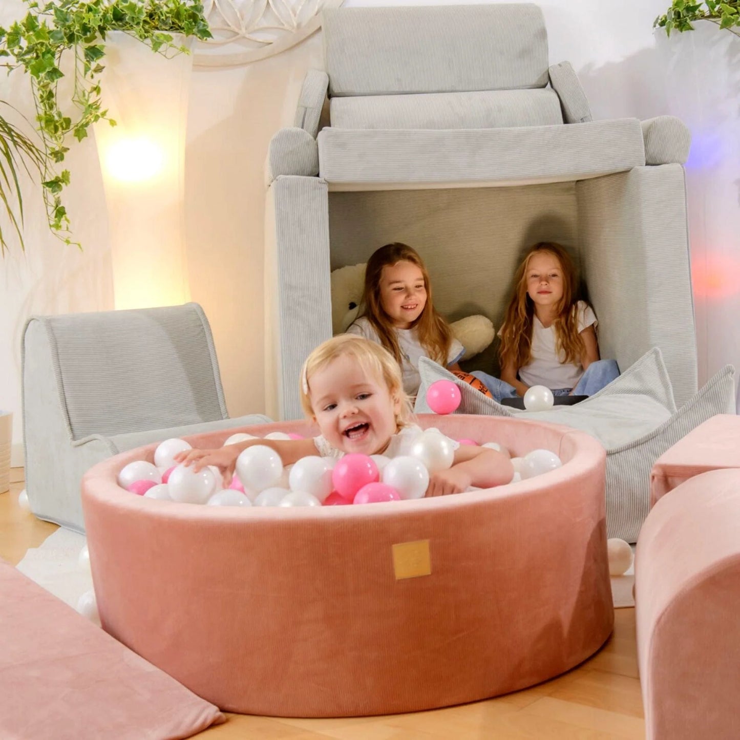 Ball Pit With 200 Sand/White Balls - Apricot Velvet