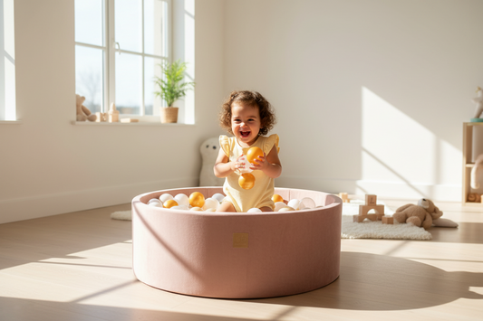 Ball Pit with 200 Gold/Beige/White/Transparent Balls - Beige Velvet