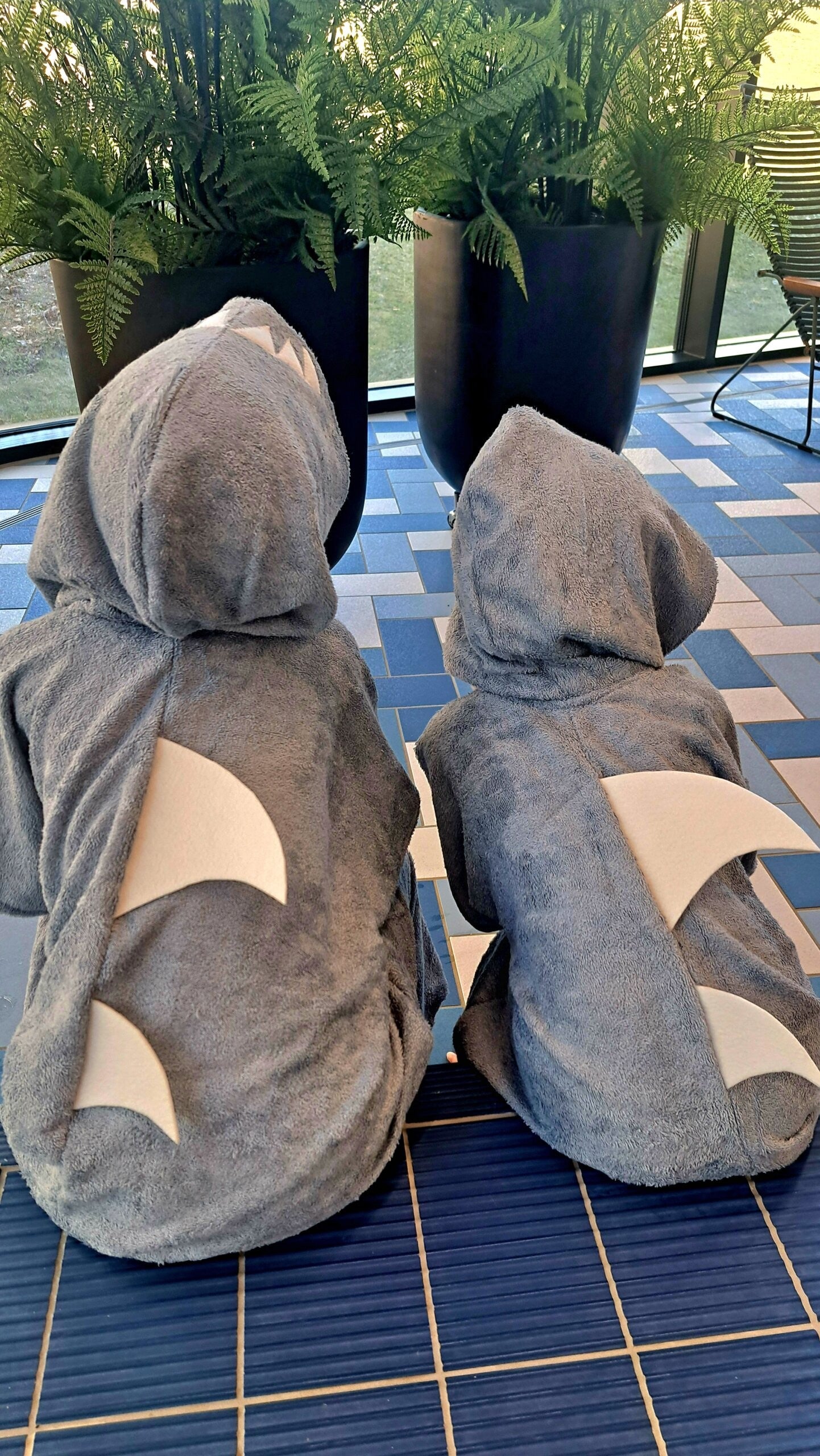 Short-Sleeve Poncho SHARK - For KIDS (Size 122-150)