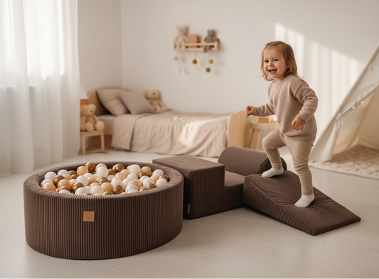 Playset with 200 Balls Pit - Brown, Gold & White Pearl